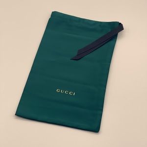 GUCCI SILK POUCH DUSTBAG